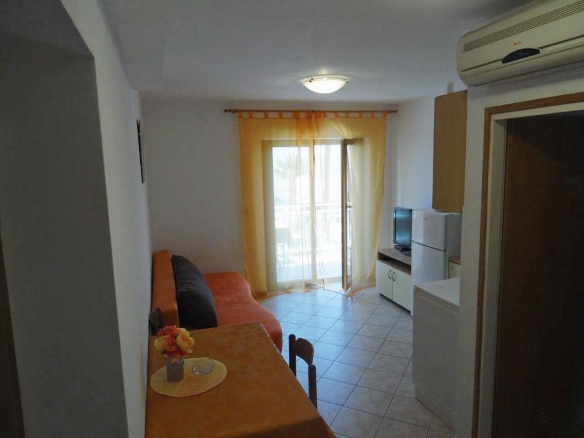 Apartments With A Parking Space Biograd Na Moru, Biograd - 860 Exterior photo