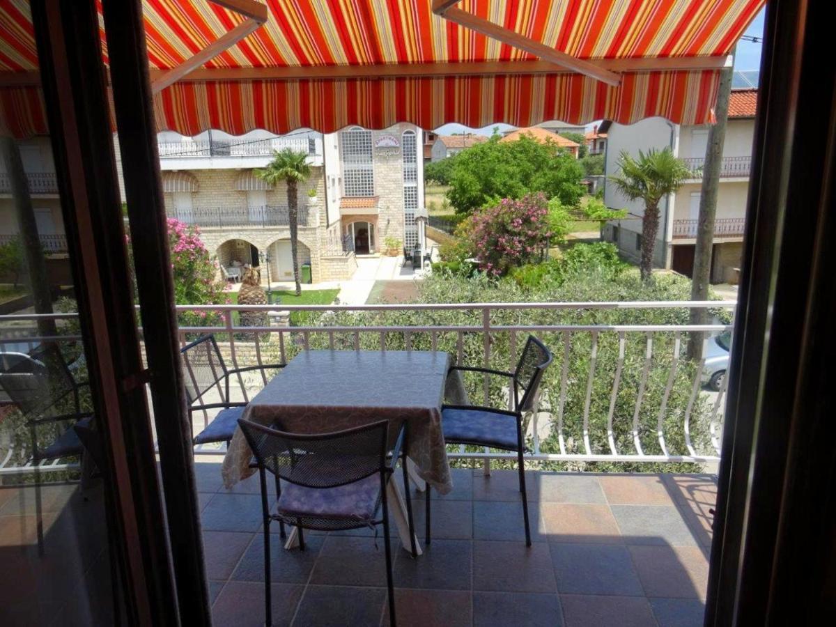 Apartments With A Parking Space Biograd Na Moru, Biograd - 860 Exterior photo