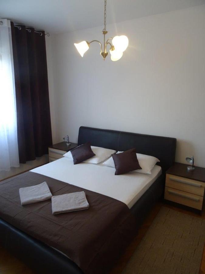 Apartments With A Parking Space Biograd Na Moru, Biograd - 860 Exterior photo