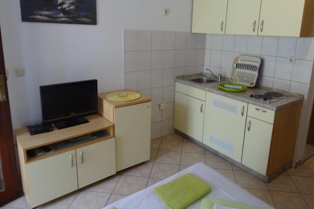 Apartments With A Parking Space Biograd Na Moru, Biograd - 860 Room photo